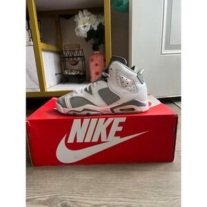Air Jordan 6 Youth Cool Grey 384665-100 Size 6.5Y
